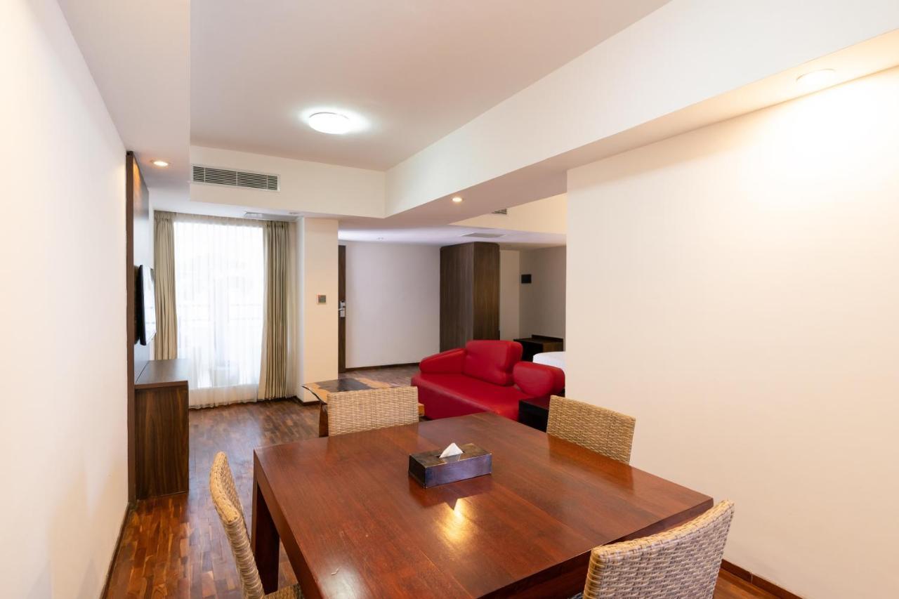 The Bene Hotel Кута Екстер'єр фото