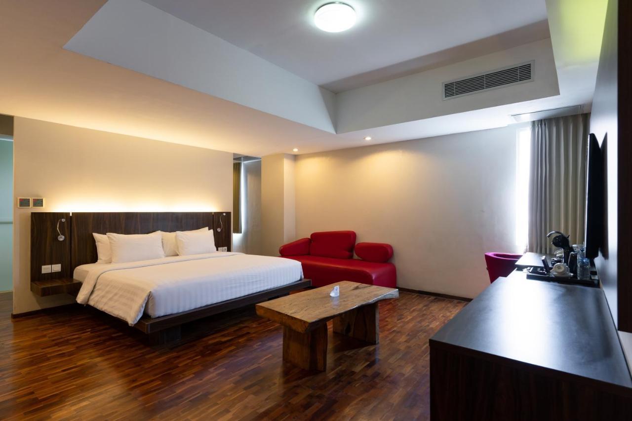 The Bene Hotel Кута Екстер'єр фото